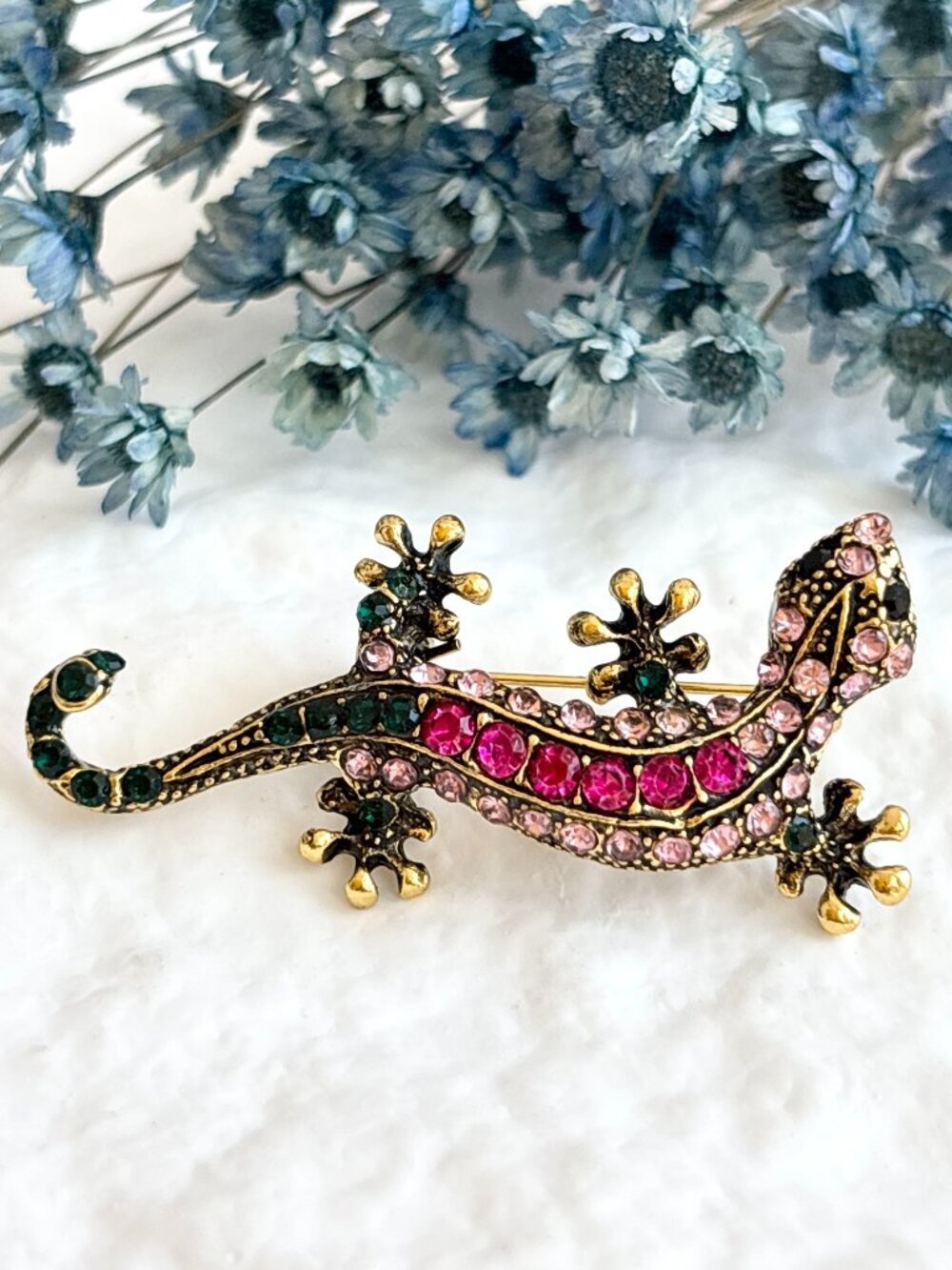 Lizard Figural Pink Rhinestone Salamander Gold Toned Vintage Insp Brooch Pin
